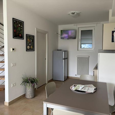 Un Balcone Sul Garda Tremosine Exterior foto