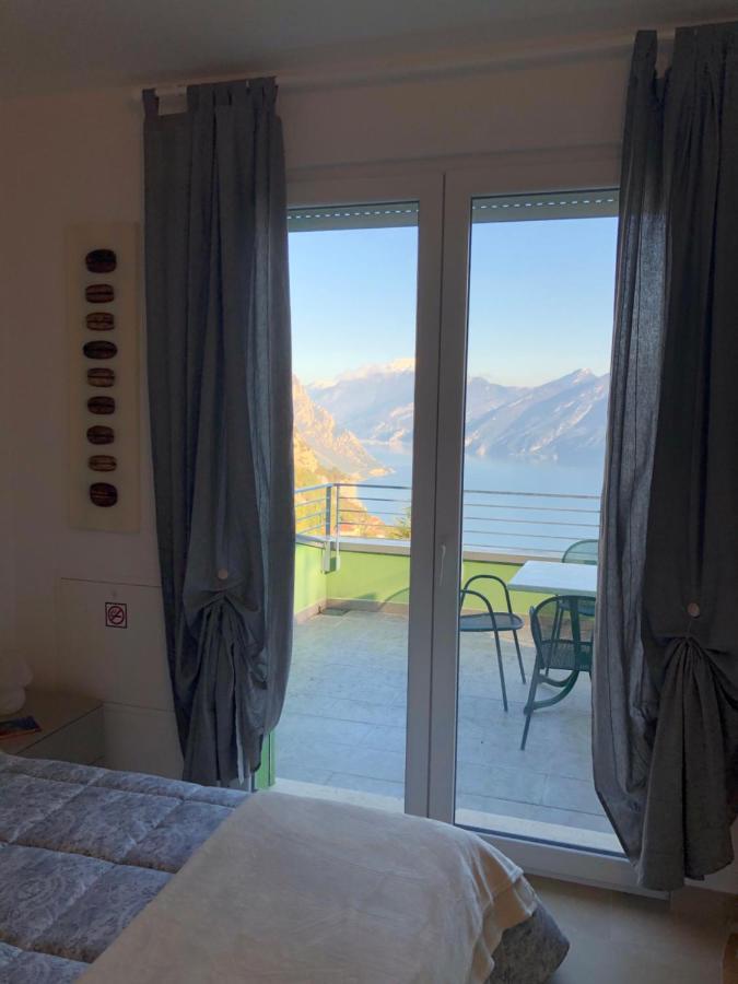 Un Balcone Sul Garda Tremosine Exterior foto