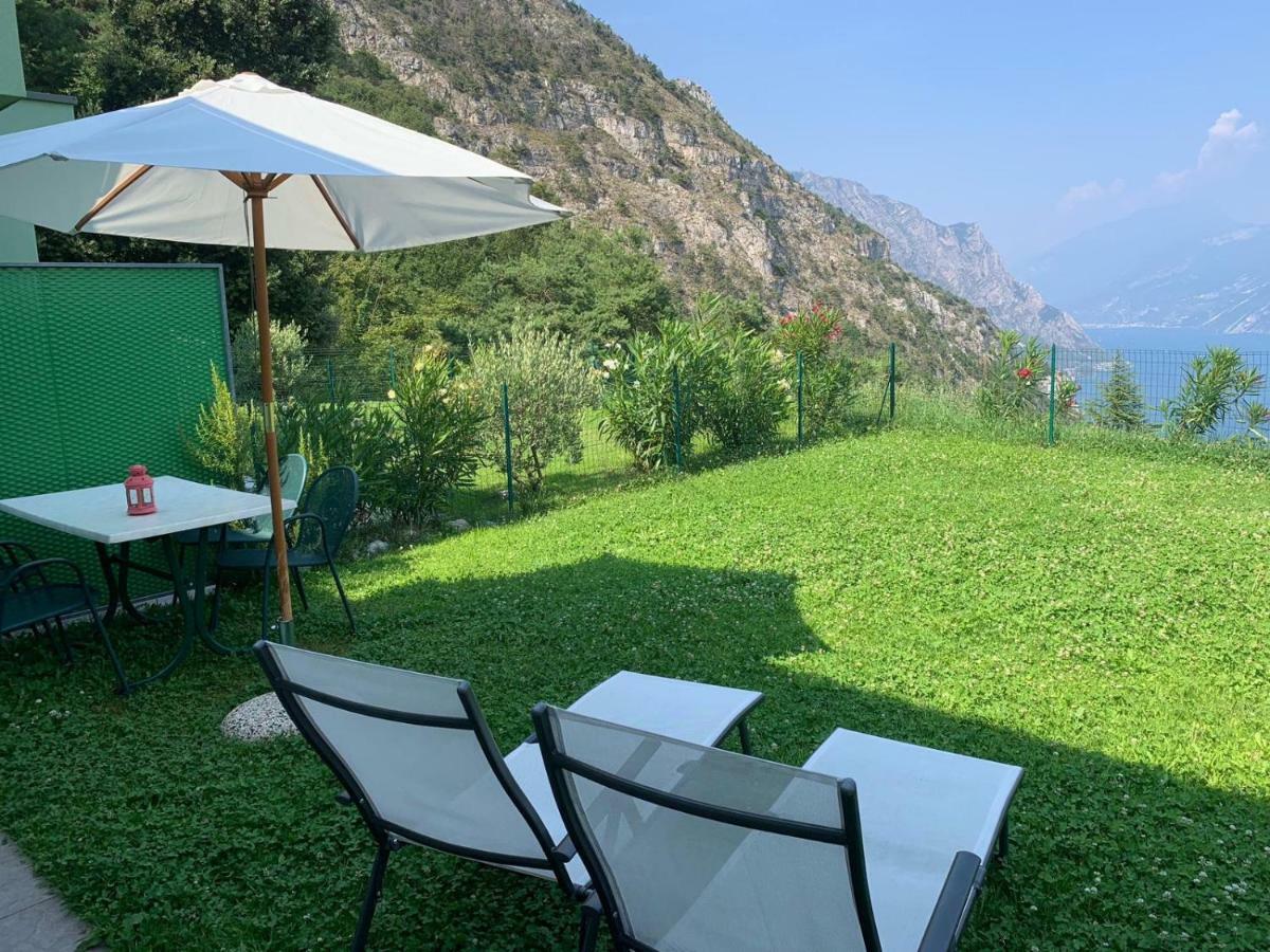 Un Balcone Sul Garda Tremosine Exterior foto